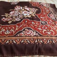 Maxi foulard fantasia        -      COME NUOVO