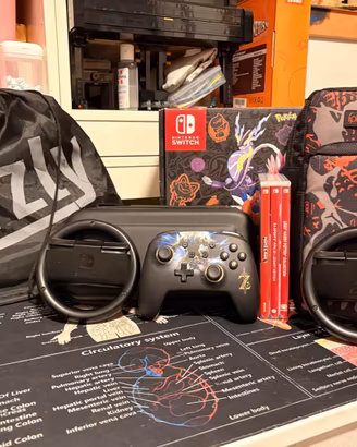 Nintendo swicht oled pokemon scalet e violet