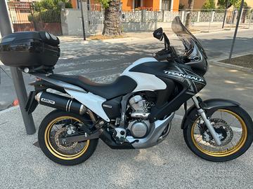 Honda Transalp 700