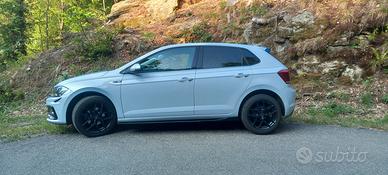 Polo 1.6 tdi r-line- neopatentati