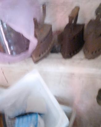 ferri da stiro vecchi 