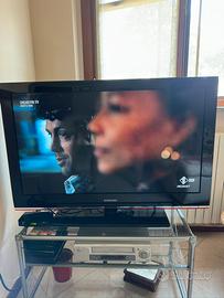 Samsung 40” LCD Full HD + Decoder i-ZAP DVB-T2
