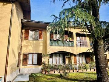 Immobile in asta di 101 m² con 3 locali e box auto