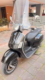 Piaggio Vespa 300 GTS - 2009