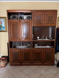 Mobili classici anni 70