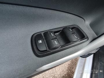 Comando vetri ant sx FORD FIESTA del 2010