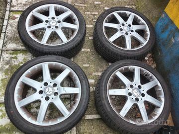 4 cerchi e gomme 215/45/17 Mercedes 