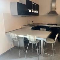 Cucina Berloni, color wengé, top laminato