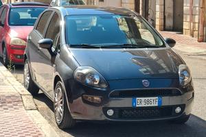 Fiat Punto Multijet  street
