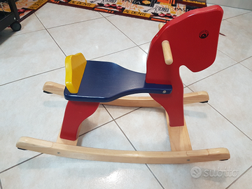 Cavallo in legno