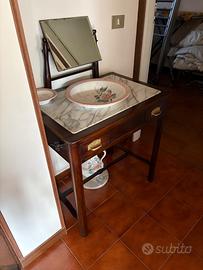 Mobiletto vintage petineuse