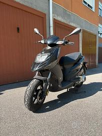 Piaggio TYPHOON 125 4t