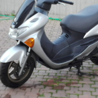 Suzuki 125