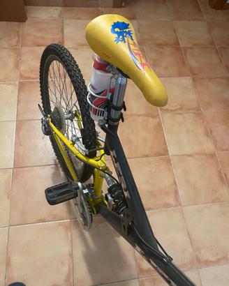 Mountain bike biammortizzata uomo