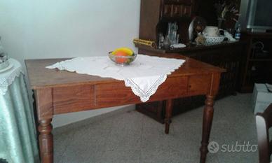 tavolo antico