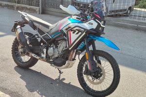 CFMOTO 450MT