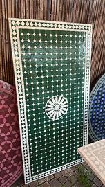 Tavolo in mosaico