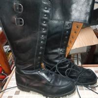 Anfibi a stivale misura 40