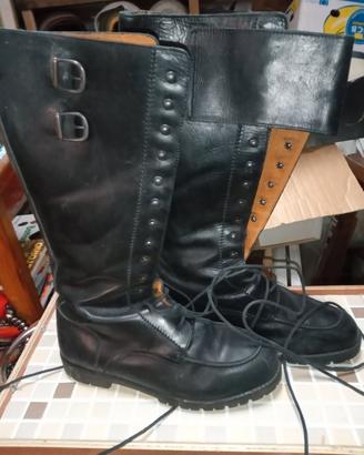 Anfibi a stivale misura 40