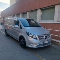 Mercedes Vito trasporto salme