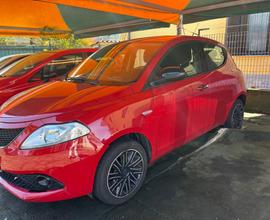 Lancia Ypsilon 1.2 69 CV 5 porte S&S Platinum
