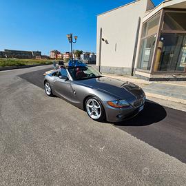 BMW Z4 (E85) - 2003 3.0i 231cv 6 cilindri