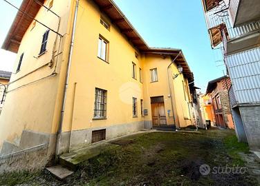 5 LOCALI A SORDEVOLO