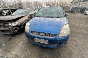 FORD FIESTA 2007 VERSIONE RESTYLING PER RICAMBI
