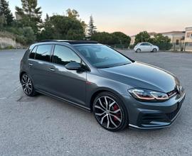 Volkswagen Golf GTI Golf GTI Performance 2.0 245 C