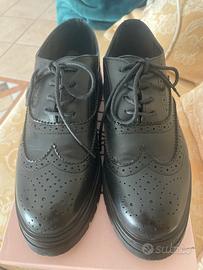 Scarpe strigata donna