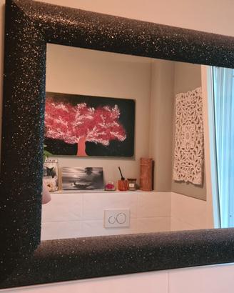 Specchio a muro con cornice