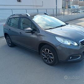 Peugeot 2008 1.6 diesel. anno 2015