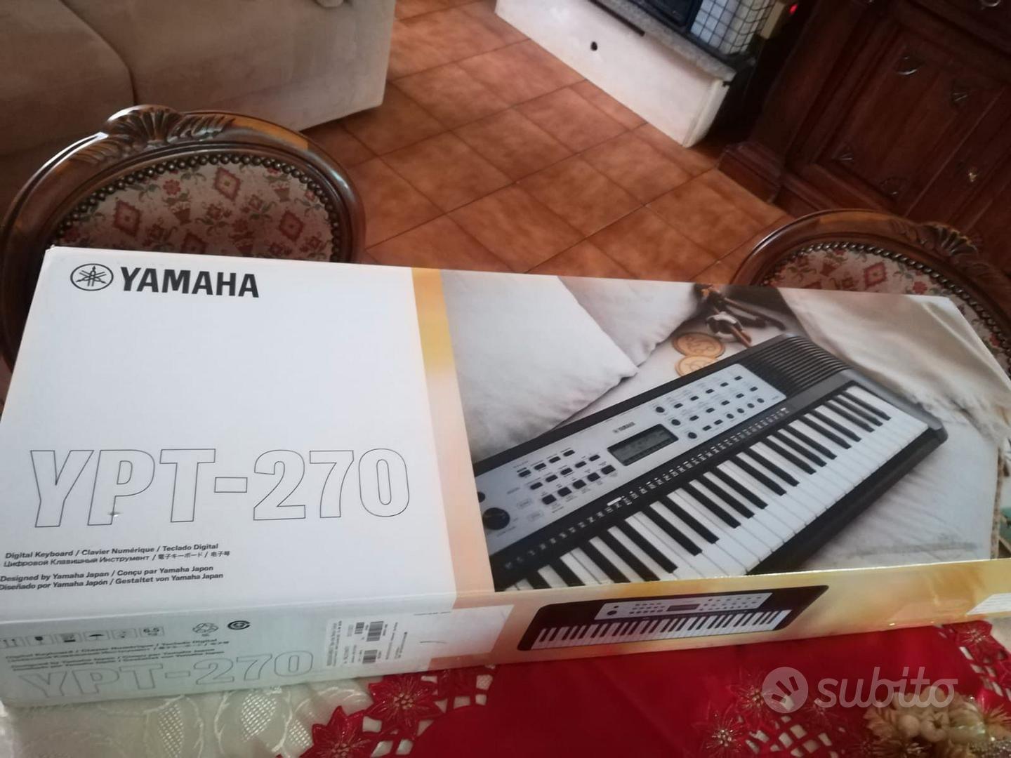 Yamaha YPT270 Tastiera Portatile 61 Tasti Tastiere 61 tasti