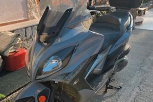 Kymco xciting 400i 