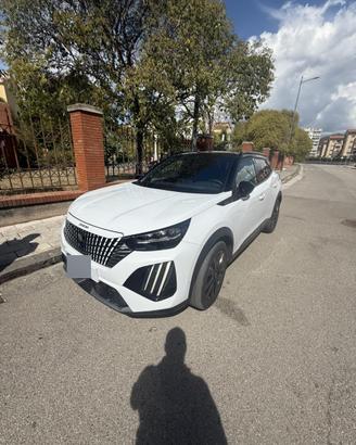 Peugeot 2008 gt-130cv