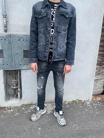 Completi Jeans Dsquared2 pronti per ritiro a mano 