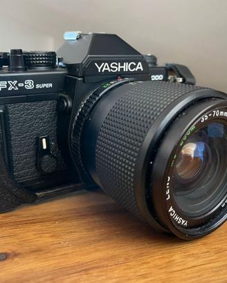 Yashica FX-3 super 2000