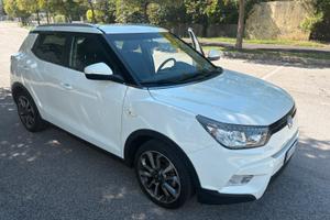 SSANGYONG TIVOLI 2015 1.6