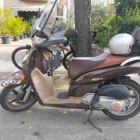 Honda sh150 2008