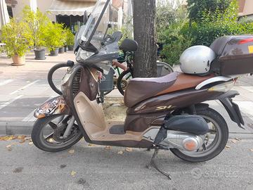 Honda sh150 2008