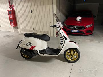 VESPA 300 GTS SUPER