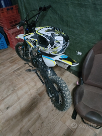 Pit bike 125cc 4 tempi