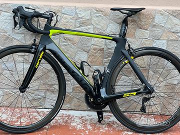 Bici da corsa cervelo s5 tradizionale