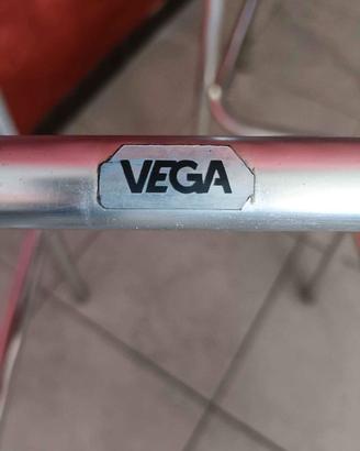 Coppia di sgabelli Vega come da foto. Modernariato