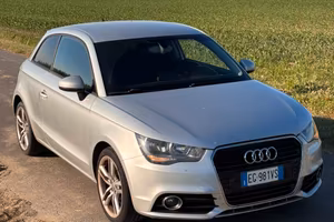 Audi a 1   1.4 tfsi 122 cv AMBITION (90kw)