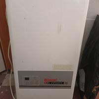Scaldabagno gas RINNAI  16