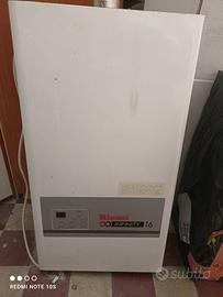 Scaldabagno gas RINNAI  16