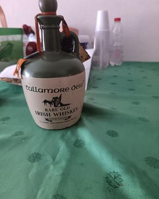 Tullamore dew rare old Irish whiskey