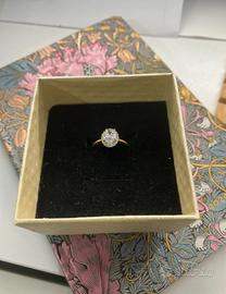 Anello nuziale bicolore con zircone