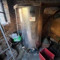 Serbatoio Acciaio Inox 1000 litri + varie vino/oli